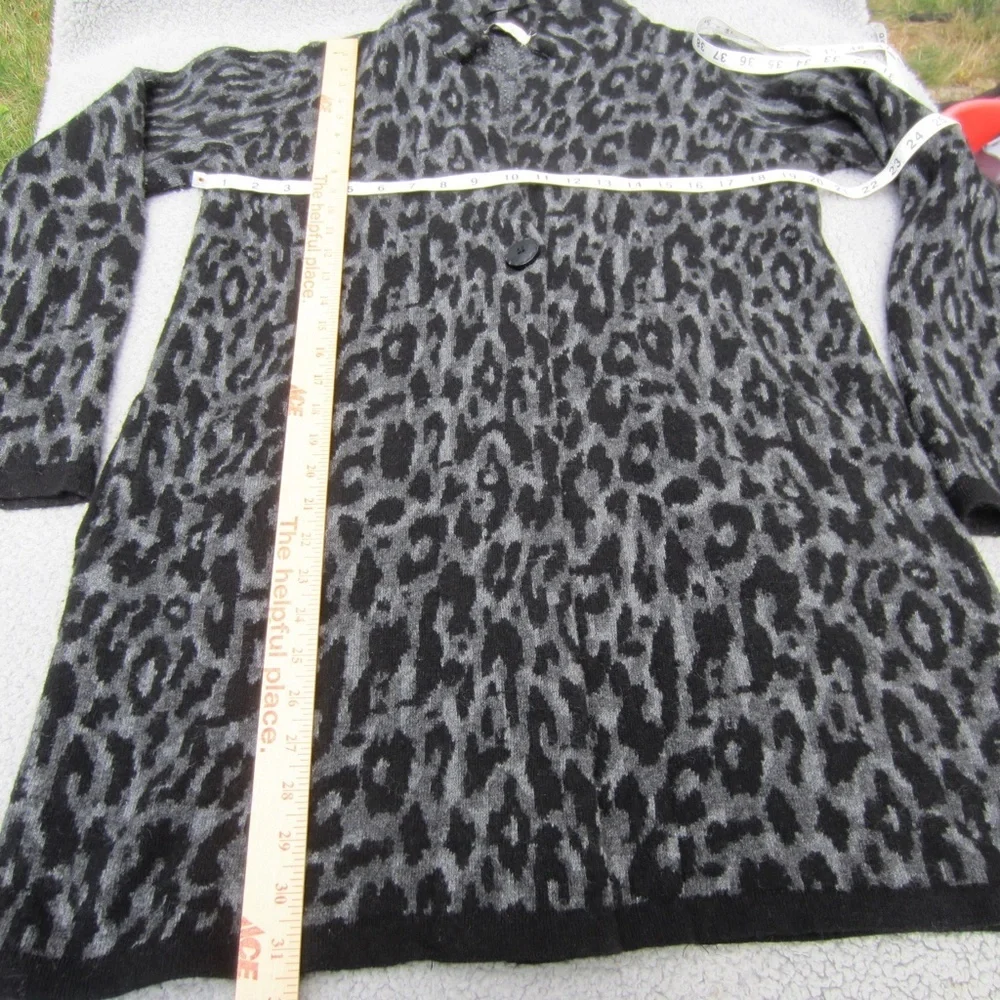Womens Cardigan size S Wool Blend Long‎  Black/Grey Leopard 1 Button cozy  Italy